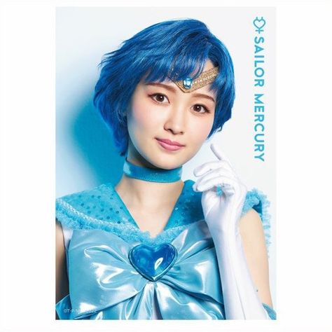 Short Hair Anime, Moon Store, Sailor Moon Girls, People Reference, Sailor Mercury, Hair Anime, Pretty Guardian Sailor Moon, Art Refs, Anime Cosplay