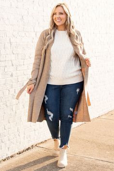 Alternative Fall Fashion, Plus Size Outfits For Fall, Classy Plus Size Outfits, Curvy Winter Outfits, Classy Cardigan, Women Over 50 Fashion, Sassy Dress, Plus Size Fall Outfit, Plus Size Fall Fashion