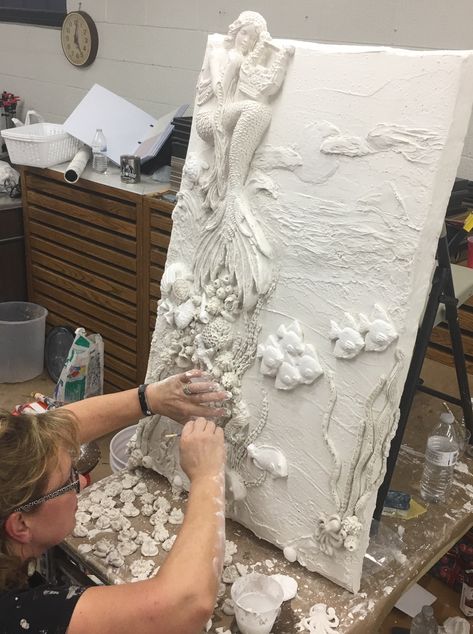 Learn The Art Of Bas Relief For Free! Bas Relief Art Tutorial, Plaster Relief, Relief Painting, Bas Relief, Relief Art, Texture Art Projects, Cardboard Relief, Bas Relief Art, 3d Wall Art Sculpture