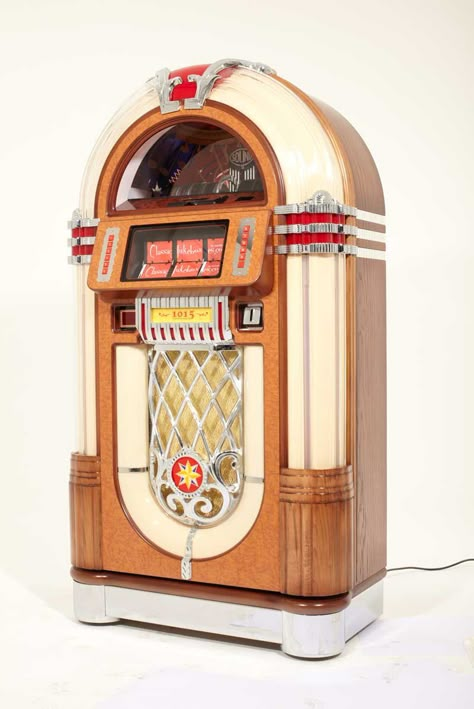 Juke Box Vintage, Fame Dr Aesthetic, Elvis Cd, Summer Homework, Mood Board Interior Design, Board Interior Design, Science Laboratory, Retro Radios, Mood Board Interior