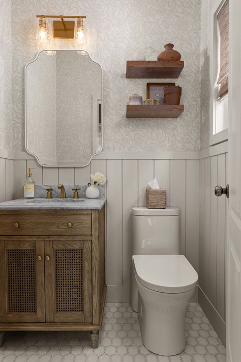 Small Windowless Bathroom Wallpaper, Half Wood Panel Walls Bathroom, Half Bathroom With Window, Bathroom With Paneled Walls, Paneling Powder Room, Floral Wallpaper Powder Room, Bathroom Wall Paneling Ideas, Half Bathroom Wallpaper Ideas, Small Half Bathroom Remodel