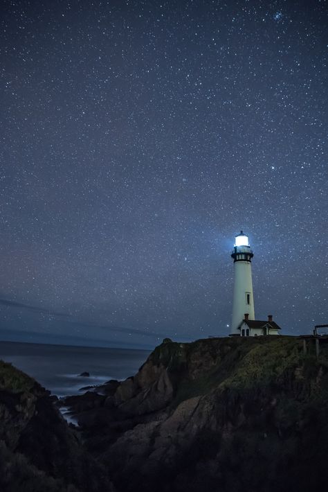 Tired Tired Sea, Lighthouse Images, Lighthouse Clipart, Concrete Pathway, Lighthouse Photos, Lighthouse Pictures, Point Light, Beautiful Lighthouse, Night Pictures