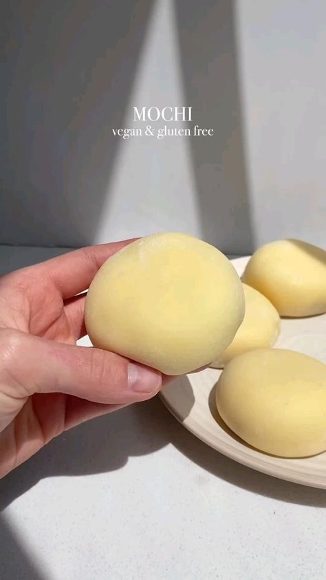 MOCHI // full recipe ↓ Mochi Recipe Microwave, Whipped Cream Ice Cream, Making Mochi, Homemade Mochi, Ice Cream Fruit, Asian Dessert Recipes, Mochi Recipe, Vegan Caramel, Glutinous Rice Flour