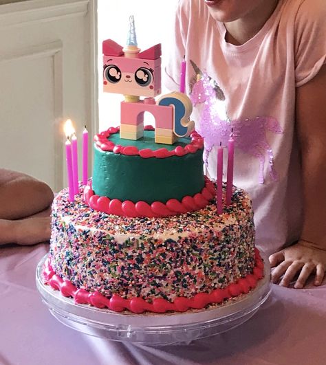 Unikitty Cake, Unikitty Party, Lego Unikitty, Unikitty Lego, Lego Movie Party, Kid Birthday Ideas, Sixth Birthday, Birthday Party Girl, Lego Cake