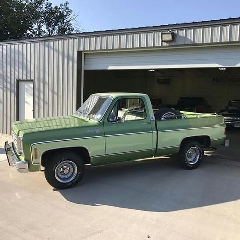 79 Chevy Truck, 1985 Chevy Truck, Open Garage, 87 Chevy Truck, Vw Pickup, Vintage Pickup, C10 Chevy Truck, Vintage Pickup Trucks, Classic Ford Trucks