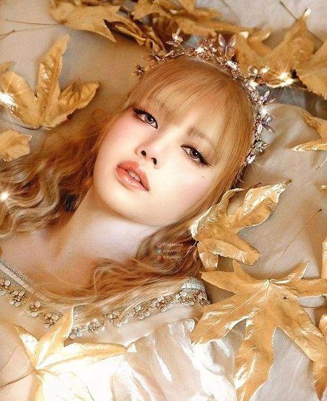 Lisa Edited Pics, Lisa Edit Pic, Taylor Swift Book, Fantasy Story Ideas, Emotional Painting, Lisa Edit, Blue Wallpaper Iphone, Image Swag, Lisa Bp