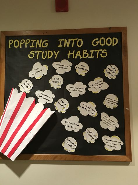 3-D popcorn bulletin board. Bucket pops out. Study tips board. Academic theme. Popcorn Bulletin Board, Easter Bulletin Boards, Deco Cinema, High School Bulletin Boards, Classroom Door Decor, Good Study, College Bulletin Boards, Bulletin Boards Theme, Work Bulletin Boards