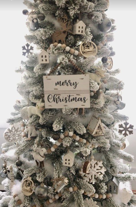 Christmas Winter Wonderland Theme Tree, Raz Imports Christmas Trees 2022, Grey Walls Christmas Decor, Wintery Christmas Tree, White Gold And Wood Christmas Tree, Christmas Trees Ideas 2023, Burlap And White Christmas Tree, Candy Theme Pencil Tree, Cream And White Christmas Tree