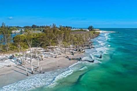 Tampa Bay Boating Guide - Boatsetter Long Boat Key Florida, Sarasota Restaurants, Longboat Key Florida, Vacation 2025, Florida Trips, Boat Days, Florida Travel Destinations, Florida Travel Guide, Lido Beach