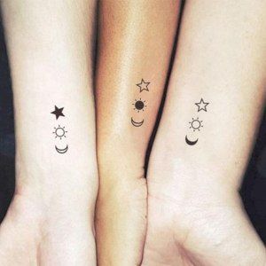 Tatuajes para Parejas 🥇 De AMOR y AMISTAD | Diseños originales Matching Bff Tattoos, Wrist Tattoos Girls, Matching Bff, Tato Minimal, Tattoo Diy, Tattoo Placements, Sister Tattoo, Sibling Tattoos, Bff Tattoos