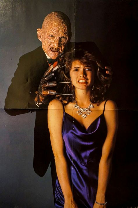 Robert Englund Freddy Krueger, Heather Langenkamp, Nancy Thompson, Horror Movie Scenes, Never Sleep Again, Horror Movie Tattoos, Dream Warriors, Robert Englund, Horror Aesthetic