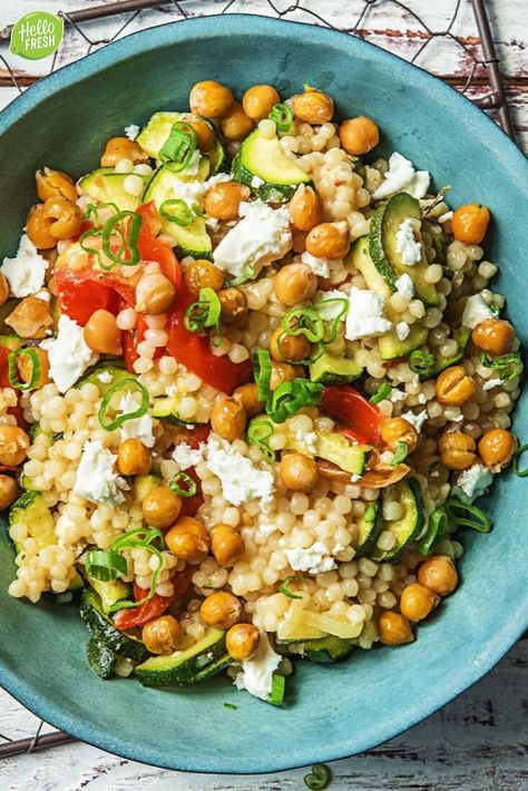 Healthy Diners, Pearl Couscous, Vegas Food, Hello Fresh Recipes, Happy Foods, Hello Fresh, Best Recipe, Chickpeas, Couscous