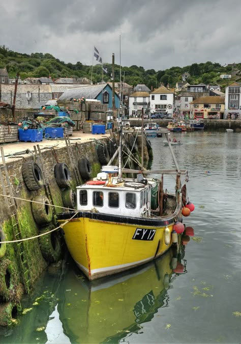 Harbour Aesthetic, Port Photography, Harbour Photography, Boat Harbour, Watercolor Boat, Coast Photography, Cornwall Coast, Boat Illustration, Harbour Town