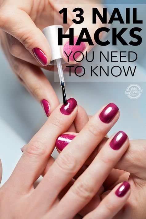 13 Nail Polish Hacks You Need In Your Arsenal Nail Painting Tips, Nail Hacks, Emerald Nails, Gel French Manicure, Nail Polish Hacks, Chanel Nail Polish, Unghie Nail Art, Chanel Nails, Nail Polish Storage