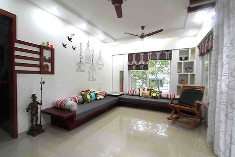 Flat Interior Design, Indian Living Rooms, Corner Sofa Design, Wooden Sofa Designs, Indian Home Interior, Hall Interior Design, Hall Interior, New Interior Design, Interior Design Photos