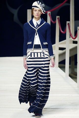 Kenzo Spring 2006 Ready-to-Wear Collection | Vogue Nautical Chic, Sailor Stripes, Sailor Fashion, Double Denim, Nautical Fashion, Up Girl, Elie Saab, Coco Chanel, Primavera Estate