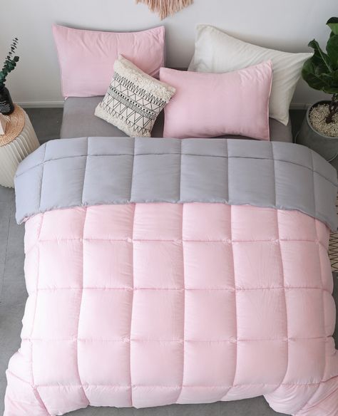 Sleep Box, Quilted Comforter, King Size Comforter Sets, King Size Comforters, Comforter Bedding, Comforter Bedding Sets, Quilt Comforter, Soft Comforter, Beautiful Interior Design