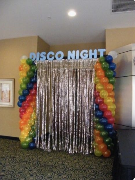 Disco Theme Parties, Decades Party, 70s Theme Party, 70s Party Theme, 80s Party Decorations, 80s Birthday Parties, 70s Disco Party, 70's Party, 70s Theme