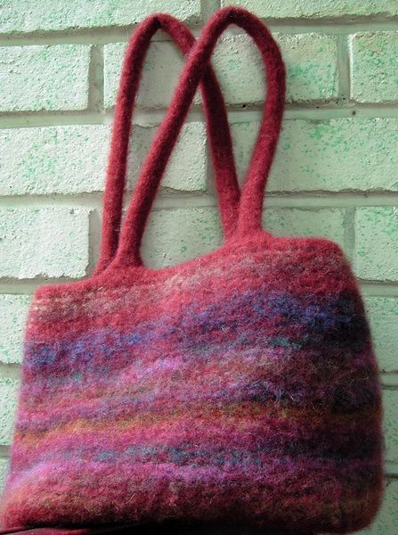 Killing Weeds, Felted Bag, Slouch Bag, Felt Tote, Knit Purse, Felted Handbags, Bag Knitting, Slouch Bags, Bag Pattern Free