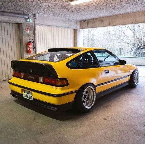 Jdm Old School, Crx Honda, Phonk Drift, 90s Jdm, Vintage Jdm, Jdm Aesthetic, Honda Civic Vtec, Badass Car, Honda Vtec