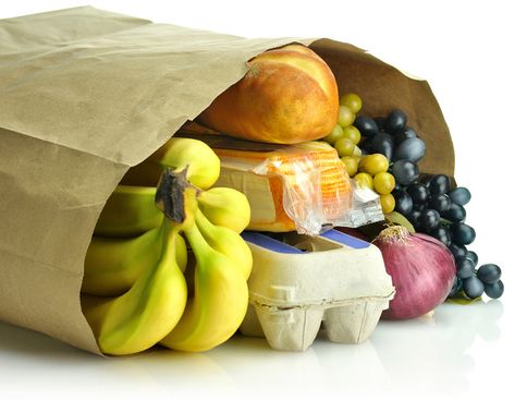 Are you ready to save (big) money on your groceries? Food On A Budget, Eat Real Food, Whole Foods, Budget Meals, Protein Shakes, Real Food, Food For Thought, Fruits And Vegetables, Food Hacks