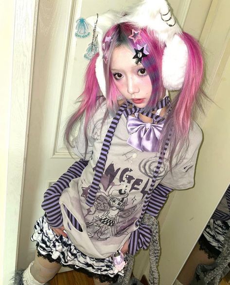 Zombie Core Aesthetic Outfits, Yabi Style, Yabi Fashion, Heisei Retro, Cute Core, Ripped Leggings, Harajuku Outfits, Cool Fits, J Fashion