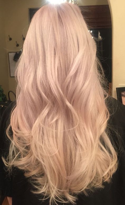 Pink Undertone Blonde Hair, Blondish Pink Hair, Blonde Pink Undertones, Crystal Pink Hair, Blonde Hair With Pink Undertones, Blonde Hair Pink Undertones, Light Hair Colour Ideas, Light Blonde Pink Hair, Pearl Pink Hair