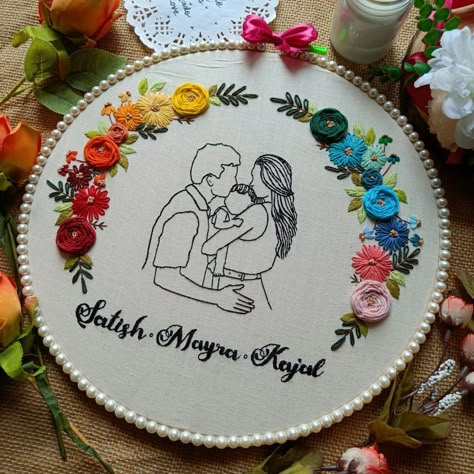 Handmade Gifts For Family, Family Embroidery Hoop, Embroidery Hoop Designs, Baby Handprint Art, Wedding Embroidery Hoop, Flower Crafts Kids, Hoop Frame, Embroidery Hoop Art Diy, Embroidery Designs Baby