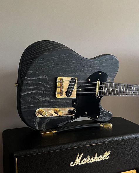 Custom Guitar Design, Cool Electric Guitar Design, Cool Guitar Designs, Custom Guitars Electric, Black Telecaster, Space Guitar, Guitar Customization, Guitar Equipment, Electric Guitar Custom