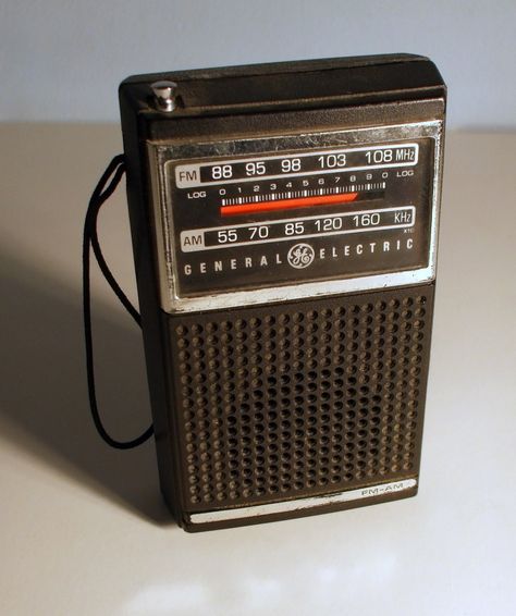 Transistor Radios.  Got one for Christmas when I was 11.  Carried it in my white cardigan pocket (also a Christmas gift) so much that dad called me "Transistor Sister." Wolfman Jack, Old Radio, Boom Box, Old Radios, Transistor Radio, Childhood Days, My Childhood Memories, Vintage Memory, Those Were The Days