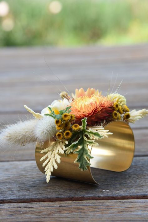 Modern Corsage, Cuff Corsage, Corsage Cuff, Bracken Fern, Wearable Flowers, Wedding Body, Body Flowers, Corsage Ideas, Wedding Day Checklist