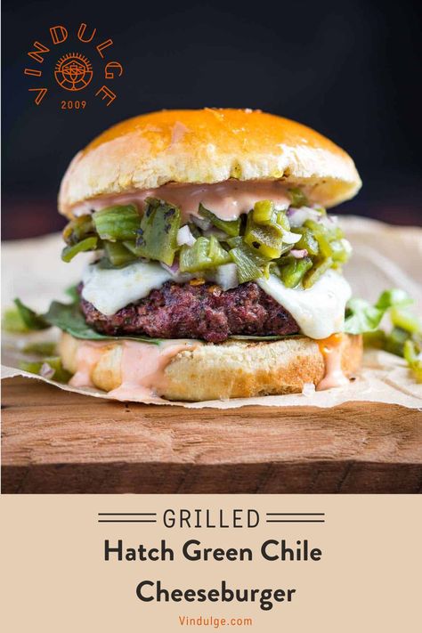 Chili Burgers Recipe, Green Chili Burger, Green Chile Salsa, Hatch Chili Recipes, Chile Salsa, Green Chilli Sauce, Chili Cheese Burger, Hatch Green Chili, Chili Burger