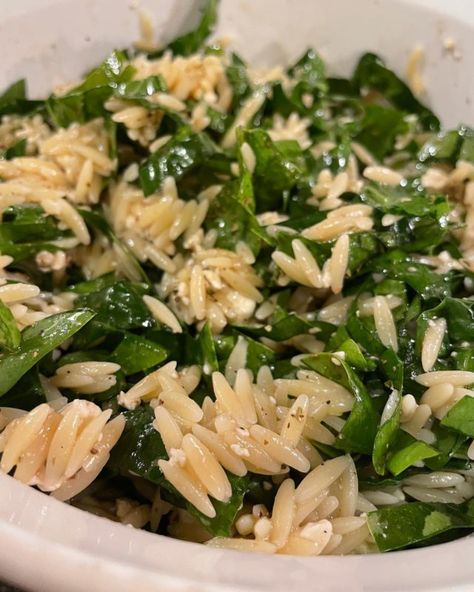 Spinach Orzo Salad Feta, Orzo Spinach Pasta Salad, Spinach Rice Salad, Spinach And Orzo Salad, Spinach And Feta Pasta Salad, Orzo With Feta Cheese, Pasta Salad With Spinach And Feta, Orzo Spinach Salad Recipes, Orzo And Kale Recipes