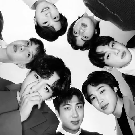 Bts Black And White Wallpaper, Bts Monochrome 2024, Rm Black And White Aesthetic, Bts Black And White Aesthetic Ot7, Jimin Black And White Photoshoot, Bts Bulletproof, Iphone Wallpaper Kawaii, Bts Group Photos, Photo B