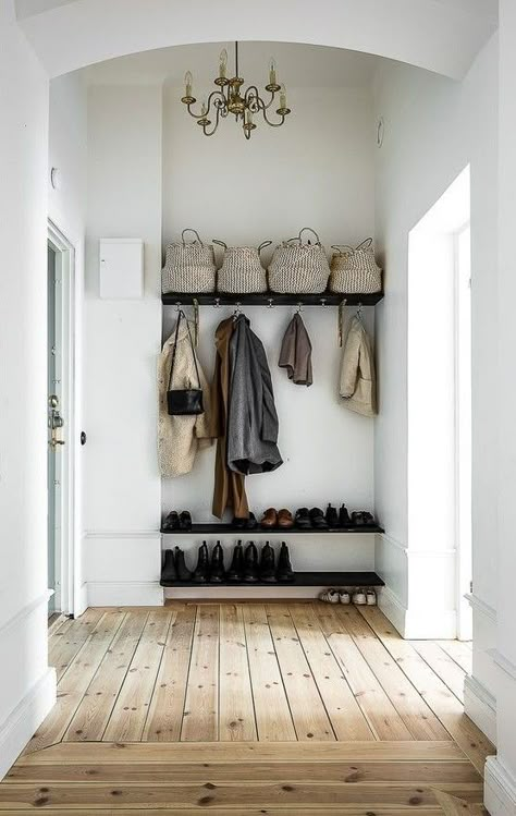 Cheap Couches, Shoe Storage Mudroom, Bench With Cubbies, Mudroom Bench With Shoe Storage, Bench Under Window, Wall Mudroom, Room Ideas Farmhouse, Living Room Ideas Apartment, Room Ideas Apartment