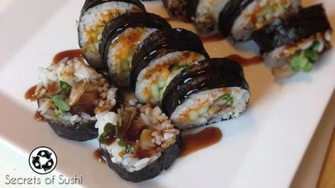 Spider Roll Sushi, Japanese Sushi Recipes, Sushi Fried, Eel Sushi, Fried Soft Shell Crab, Crab Sushi, Sushi House, Mold Recipes, Jello Mold Recipes