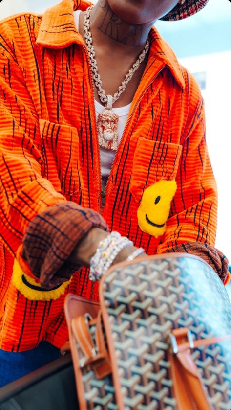 #goyard #kapital Wizkid Wallpaper Iphone, Wizkid Wallpaper, Copul Pic, Copul Pic Cartoon, Pic Cartoon, Fine Boy, Beast Wallpaper, Chinese Fashion Street, Really Cool Drawings