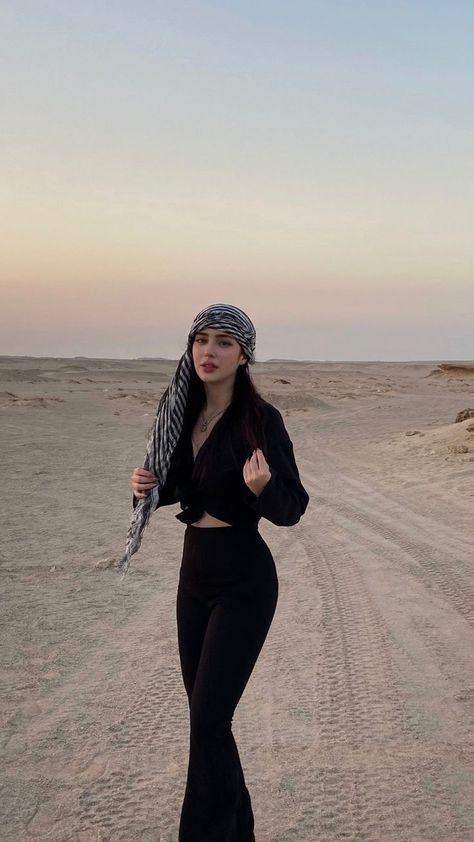 Follow the link soon and let's socialize! Aesthetic Wallpaper Arabic, Arabic Girl Aesthetic, Wallpaper Arabic, Aesthetic Abaya, Arabic Girl, Aesthetic Desert, Hairstyle 2024, Aesthetic Hijab, Art Arabic