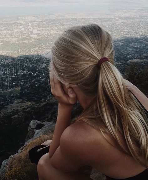 pinterest: chandlerjocleve instagram: chandlercleveland Ongles Beiges, Blonde Hair Looks, Dream Hair, Hair Day, Pretty Hairstyles, Summer Hairstyles, Hair Looks, New Hair, Hair Inspo