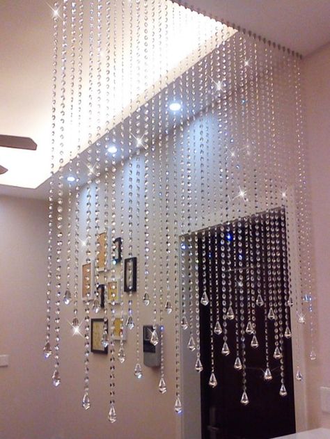 Room Beads, Partition Entrance, Dining Room Partition, Bead Curtain, Door Beads, Crystal Curtains, Home Wedding Decorations, Curtain Ideas, Bedroom Door