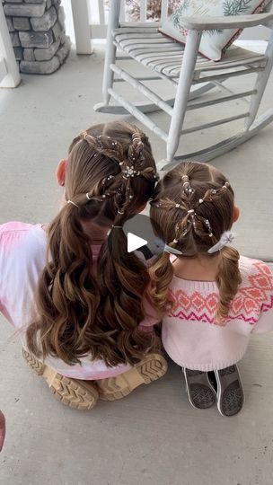 132K views · 902 reactions | Girls Snowflake Hair Tutorial | This hairstyle turned out so cute on both of the girls today! | By Easy Toddler Hairstyles | Facebook Christmas Toddler Hair, Snowflake Hairstyle, Hairstyles For Toddler Girls Easy, Snowflake Hair, Easy Toddler Hairstyles, Girl Hairdos, Girls Hair Styles, Hairstyles Girl, Simple Snowflake