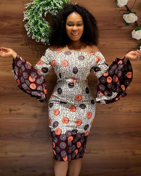 3,217 mentions J’aime, 9 commentaires - Pamdee_fashion (@pamdee_fashion) sur Instagram : "Pattern work on point 🥰 New Inn🤗dress available in size Uk 8-18 Price : 170gh/$36/N14,000 To shop…" Styles For Slim Ladies, African Midi Dress, Ankara Wedding Styles, Short Gown Styles, Ankara Short Gown Styles, Ankara Short, African Prom Dresses, Ankara Dress Styles, African Print Dress Ankara