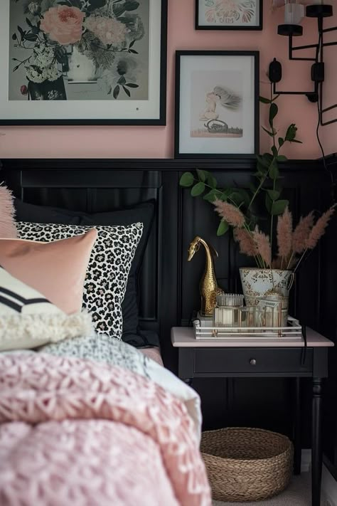 25 Edgy and Chic Pink and Black Bedroom Ideas Black And Blush Bedroom, Pink Room Paint, Room Decor Bedroom Black, Aesthetic Black Room, Black Pink Room, Black Bedroom Ideas For Women, Pink Wallpaper Black, Black Room Decor Bedroom, Black And Pink Room Ideas