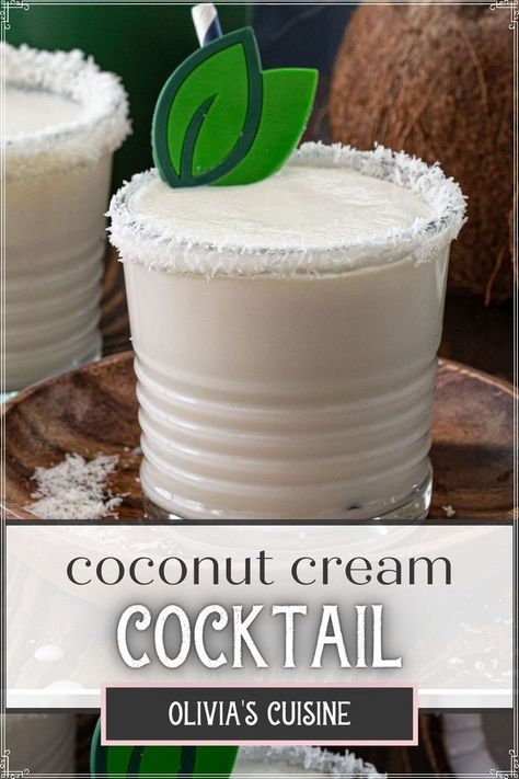 Cool, creamy and oh so delicious, this Batida de Coco is a classic Brazilian beach cocktail and for good reason! It is like drinking a boozy coconut milkshake! Whip this up in no time with only a few ingredients and a blender. You can make it in a big batch for serving to a crowd at a party too! Istanbul Recipes, Coconut Vodka Cocktails, Summer Berry Sangria, Coconut Milk Cocktail, Chocolate Margarita, Coconut Milk Drink, Coconut Milkshake, Coconut Vodka, Papaya Cream