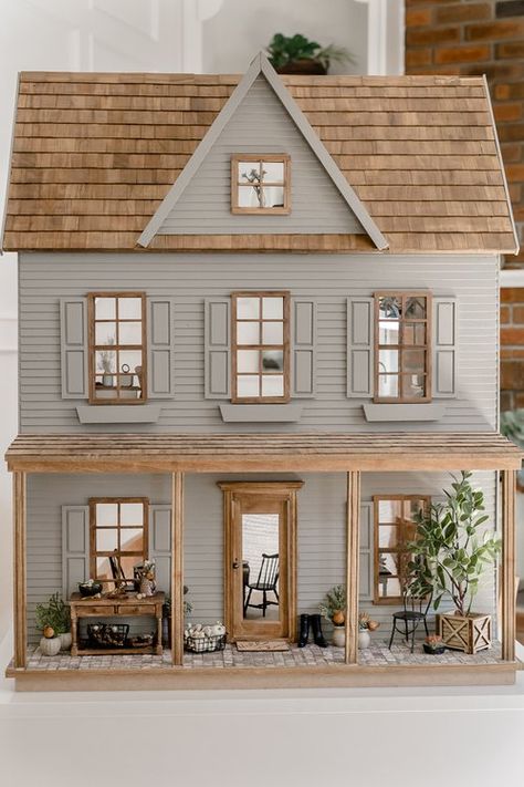 Dollhouse Design, Saltbox Houses, Doll House Plans, Mini Doll House, Doll House Crafts, Dollhouse Projects, Model House, Dolls House Interiors, Willow Creek