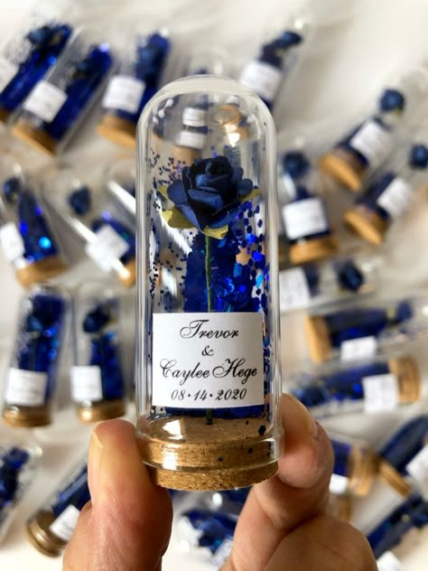 Royal Blue Wedding Party, Royal Blue Wedding Favors, Blue Wedding Party, Wedding Cake Videos, Blue Wedding Favors, Sweet 15 Party Ideas Quinceanera, Sweet 15 Party Ideas, Rose Dome, Quinceanera Favors