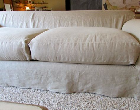 SimplyLinen: Linen Slipcovered Couch-Tutorial Diy Couch Cover, Diy Sofa Cover, Cloth Projects, Linen Slipcover, Linen Board, Farm Diy, Tennessee House, Diy Upholstery, Room Revamp