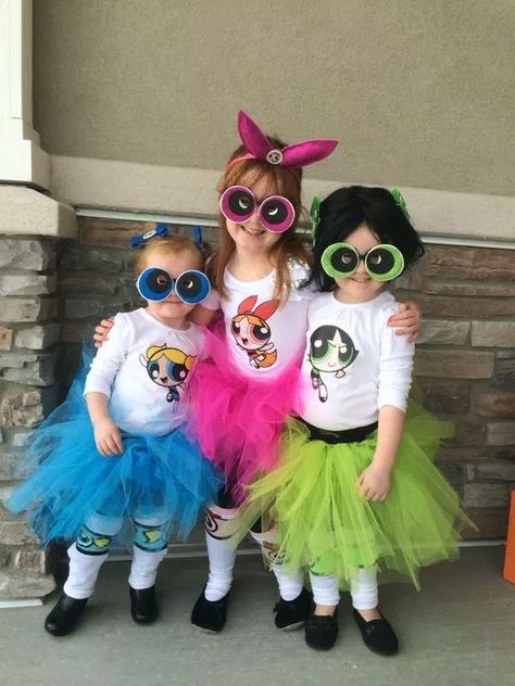 21 Halloween Costumes for Sisters | Finding Mandee Powder Puff Girls Costume, Costumes For Sisters, Halloween Costumes For Sisters, Sister Halloween Costumes, Powerpuff Kızları, Sibling Halloween Costumes, Superhero Halloween Costumes, Powerpuff Girls Costume, Sister Costumes