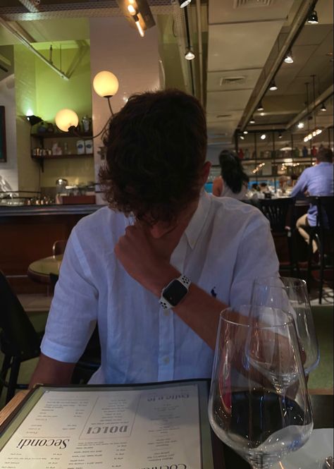 date 
night 
italian
babe
hair
teen
restaurant 
dinner
relationship
goals
couple goals 
food
inspo
instagram 
storyt
anniversary Cute Couple Restaurant Date, Dinner Date Aesthetic Restaurant, Fancy Date Night Aesthetic, Dinner Date Photo Ideas, Couple Date Restaurant, Italian Husband Aesthetic, Couple Dinner Date Photo, Restaurant Couple Aesthetic, Date Pictures Restaurant