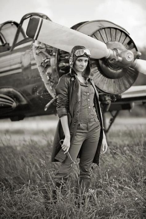 Girl Pilot Woman Mechanic, Female Pilot, Diesel Punk, Vintage Aviation, Vintage Aircraft, Nose Art, The Pilot, Aviation Art, Time Flies